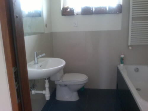 b4a00cf4-60e6-11e8-9f7e-525400e16d32_hd_20110704390